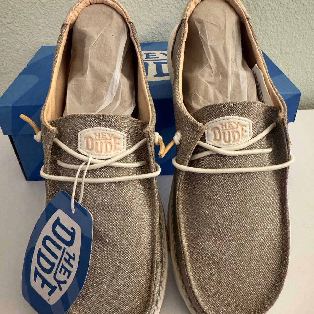 Hey Dude Wendy Loafers in Metallic Sparkle Rose Gold